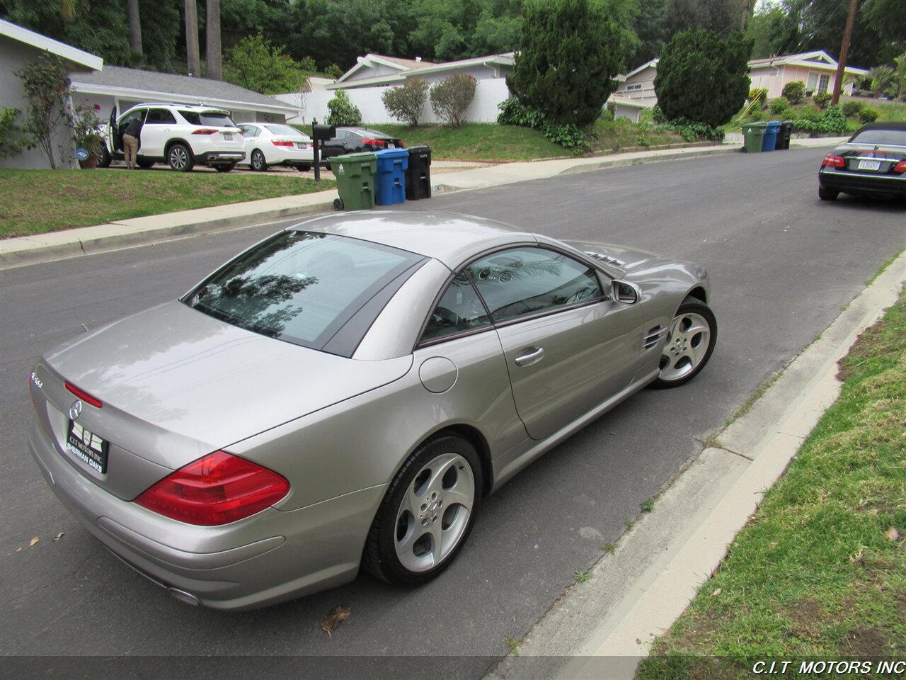 2005 Mercedes-Benz SL 500   - Photo 36 - Sherman Oaks, CA 91423