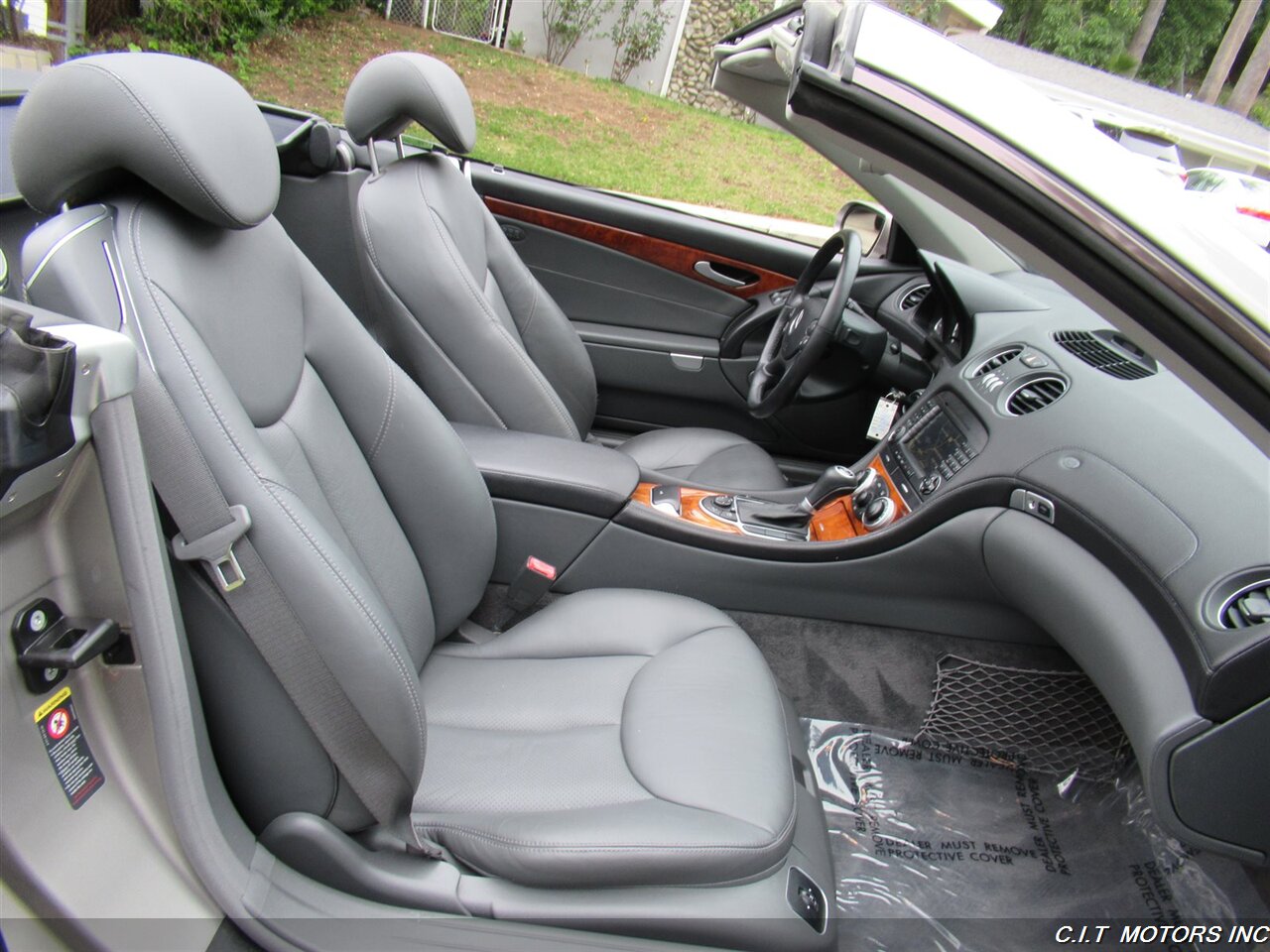 2005 Mercedes-Benz SL 500   - Photo 21 - Sherman Oaks, CA 91423