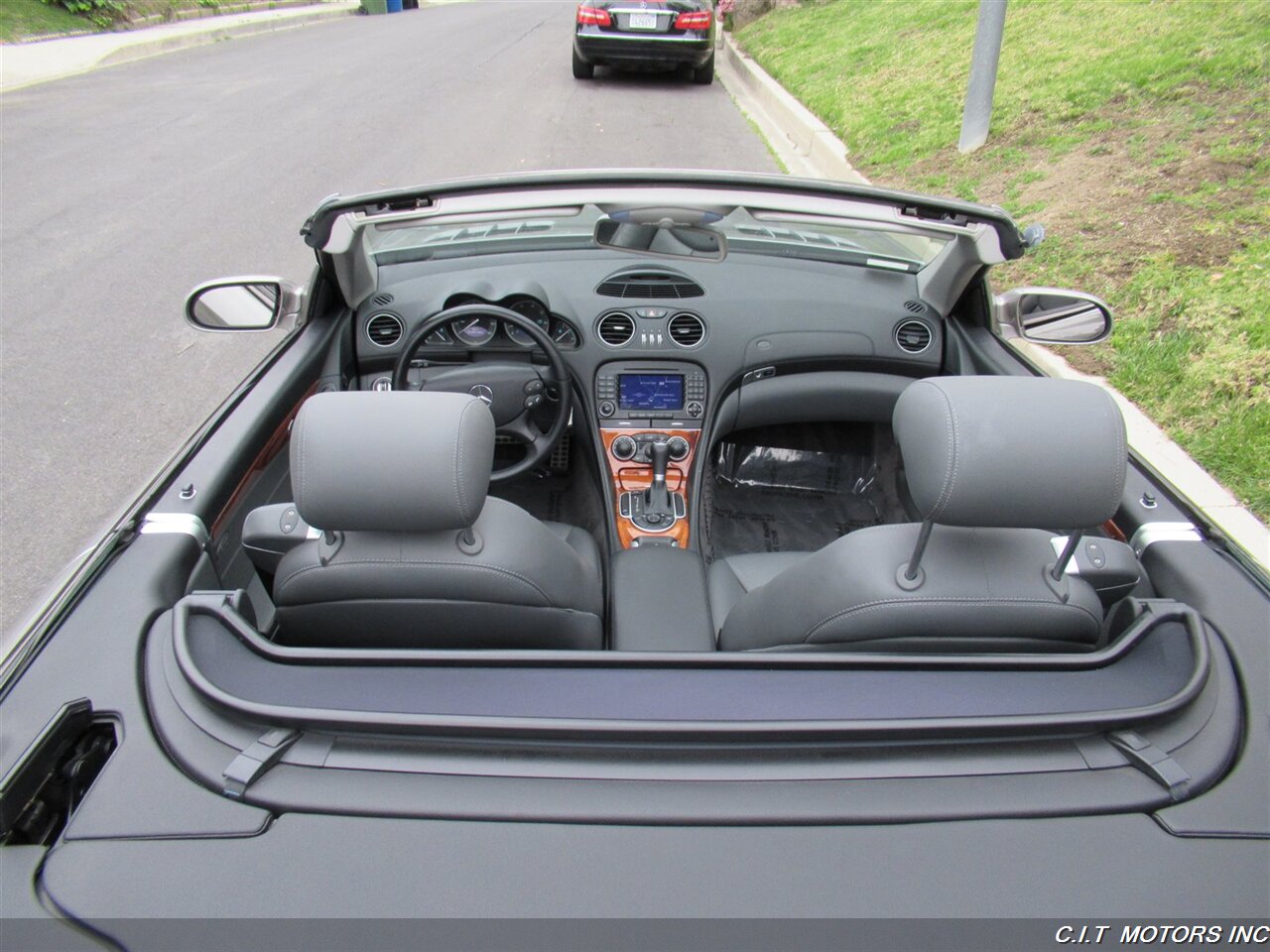 2005 Mercedes-Benz SL 500   - Photo 20 - Sherman Oaks, CA 91423