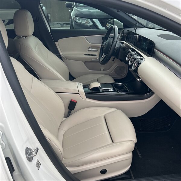 2020 Mercedes-Benz A 220   - Photo 19 - Sherman Oaks, CA 91423