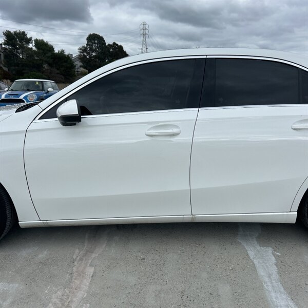 2020 Mercedes-Benz A 220   - Photo 6 - Sherman Oaks, CA 91423