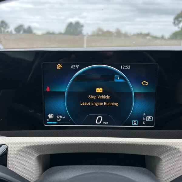 2020 Mercedes-Benz A 220   - Photo 17 - Sherman Oaks, CA 91423