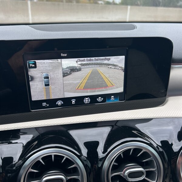 2020 Mercedes-Benz A 220   - Photo 23 - Sherman Oaks, CA 91423