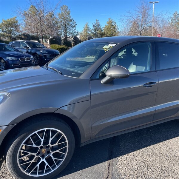 2018 Porsche Macan   - Photo 13 - Sherman Oaks, CA 91423