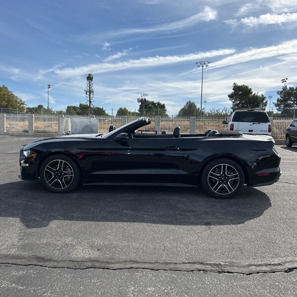 2018 Ford Mustang EcoBoost   - Photo 6 - Sherman Oaks, CA 91423