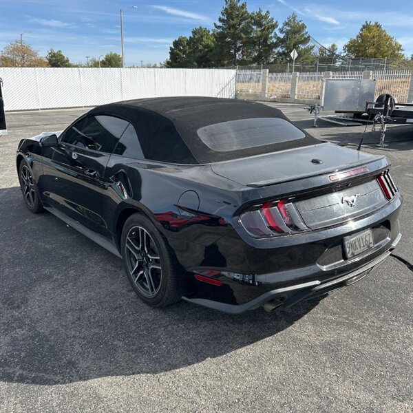2018 Ford Mustang EcoBoost   - Photo 7 - Sherman Oaks, CA 91423