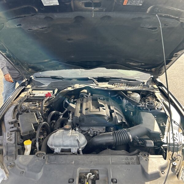 2018 Ford Mustang EcoBoost   - Photo 18 - Sherman Oaks, CA 91423