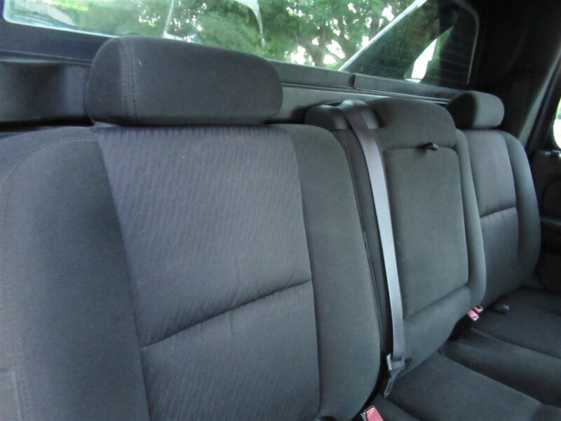 2013 Chevrolet Avalanche LS Black Diamond   - Photo 32 - Sherman Oaks, CA 91423