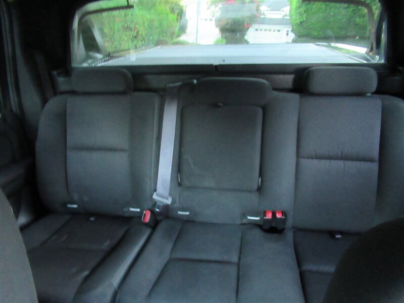 2013 Chevrolet Avalanche LS Black Diamond   - Photo 21 - Sherman Oaks, CA 91423