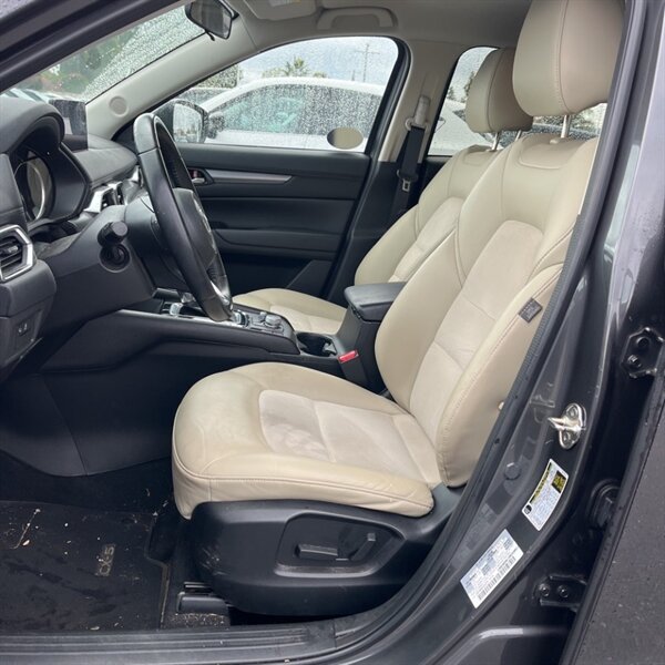 2023 Mazda CX-5 2.5 S Select   - Photo 15 - Sherman Oaks, CA 91423