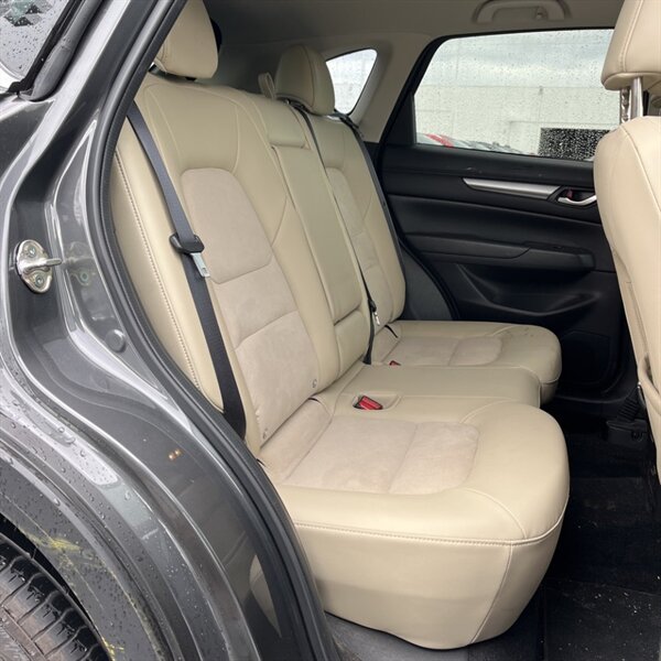 2023 Mazda CX-5 2.5 S Select   - Photo 18 - Sherman Oaks, CA 91423