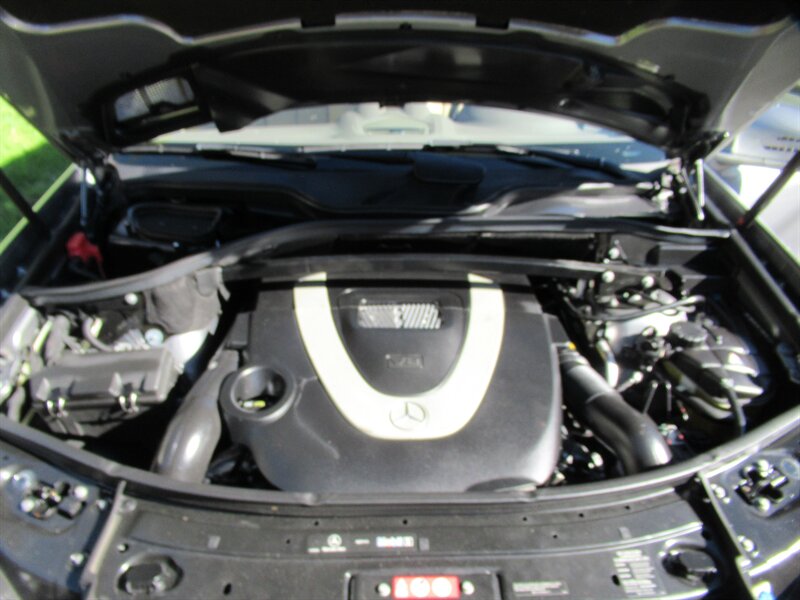2011 Mercedes-Benz GL 450 4MATIC   - Photo 45 - Sherman Oaks, CA 91423