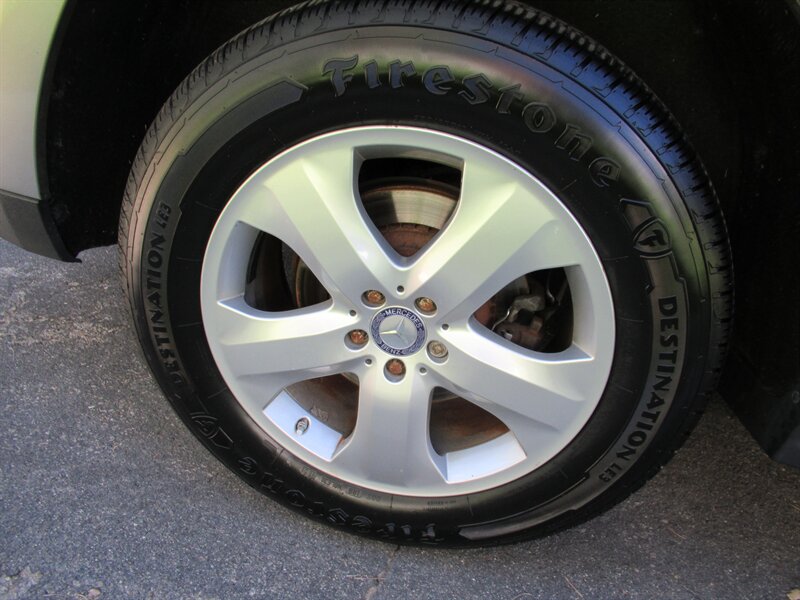 2011 Mercedes-Benz GL 450 4MATIC   - Photo 12 - Sherman Oaks, CA 91423