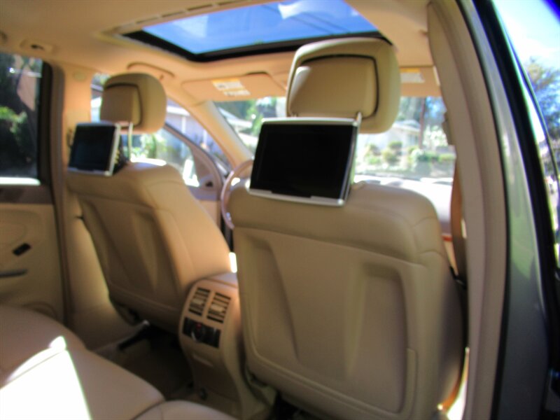 2011 Mercedes-Benz GL 450 4MATIC   - Photo 37 - Sherman Oaks, CA 91423