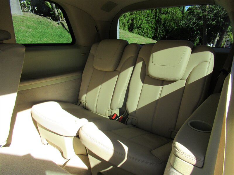 2011 Mercedes-Benz GL 450 4MATIC   - Photo 30 - Sherman Oaks, CA 91423