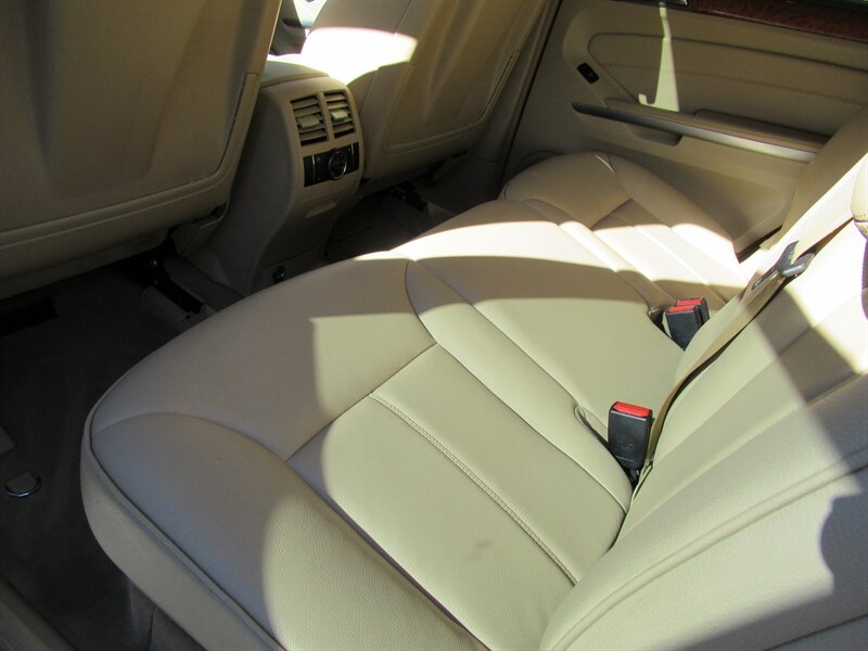 2011 Mercedes-Benz GL 450 4MATIC   - Photo 29 - Sherman Oaks, CA 91423