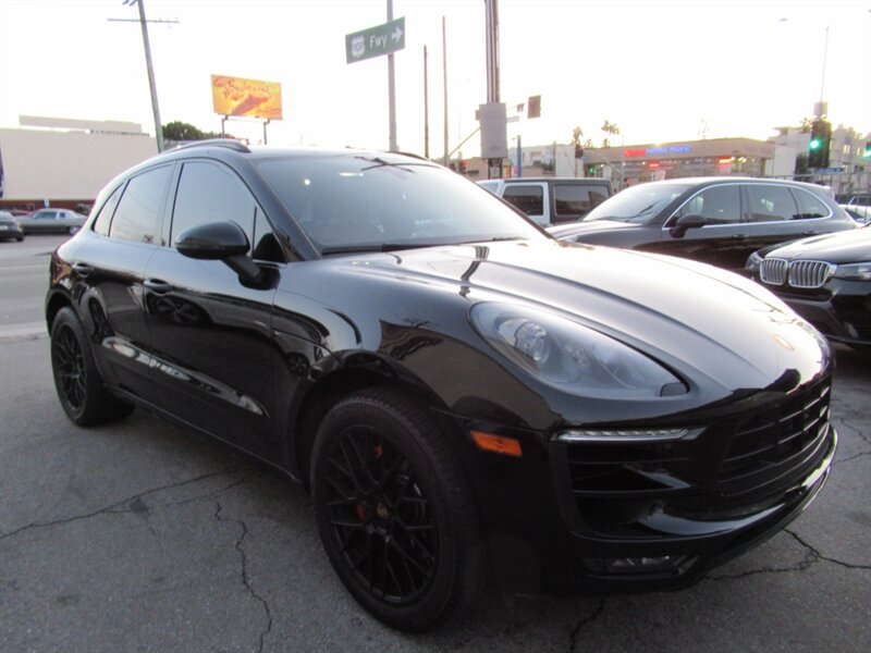 2018 Porsche Macan GTS   - Photo 3 - Sherman Oaks, CA 91423