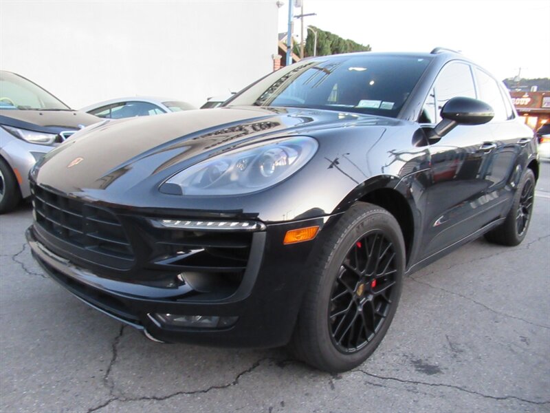 2018 Porsche Macan GTS   - Photo 1 - Sherman Oaks, CA 91423