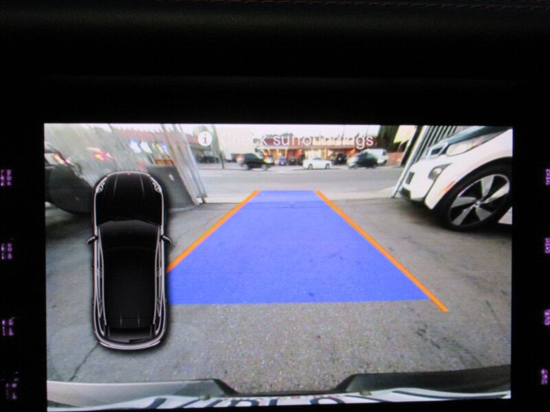 2018 Porsche Macan GTS   - Photo 27 - Sherman Oaks, CA 91423