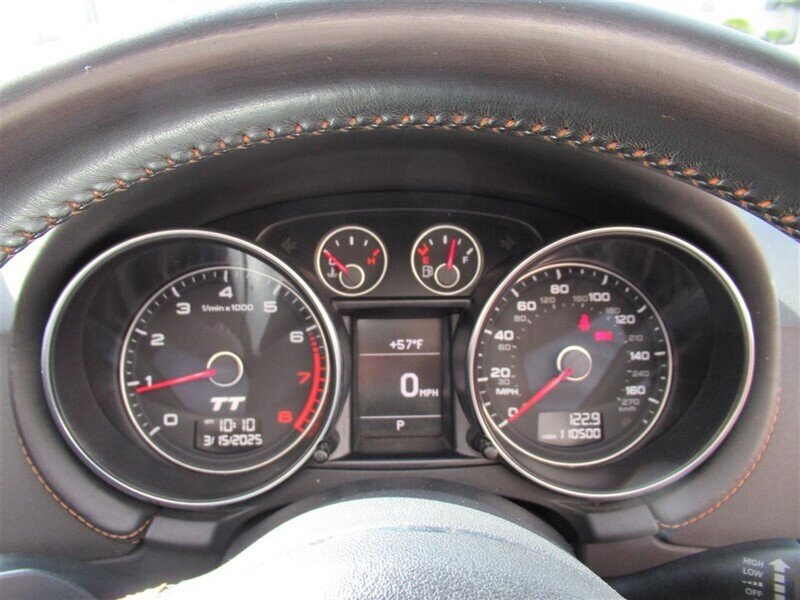 2010 Audi TT 2.0T quattro Premium   - Photo 17 - Sherman Oaks, CA 91423