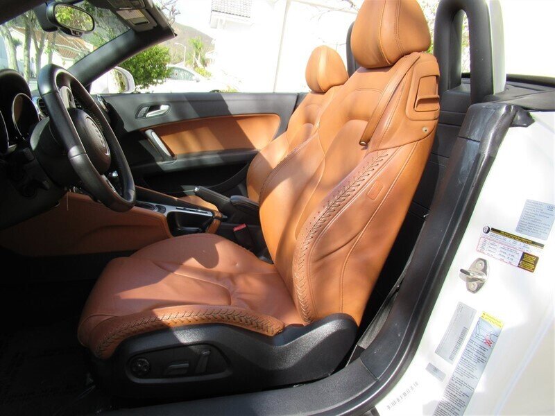 2010 Audi TT 2.0T quattro Premium   - Photo 14 - Sherman Oaks, CA 91423