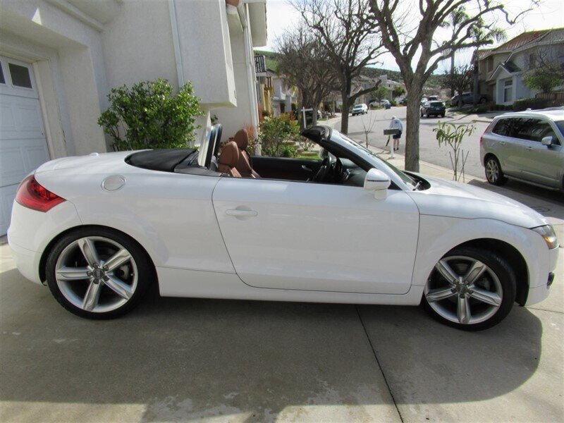 2010 Audi TT 2.0T quattro Premium   - Photo 8 - Sherman Oaks, CA 91423