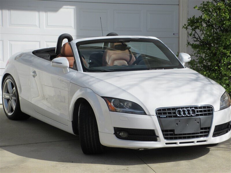 2010 Audi TT 2.0T quattro Premium   - Photo 2 - Sherman Oaks, CA 91423