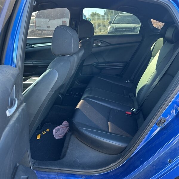 2020 Honda Civic Sport   - Photo 13 - Sherman Oaks, CA 91423