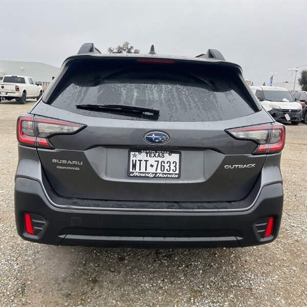 2022 Subaru Outback Premium   - Photo 8 - Sherman Oaks, CA 91423