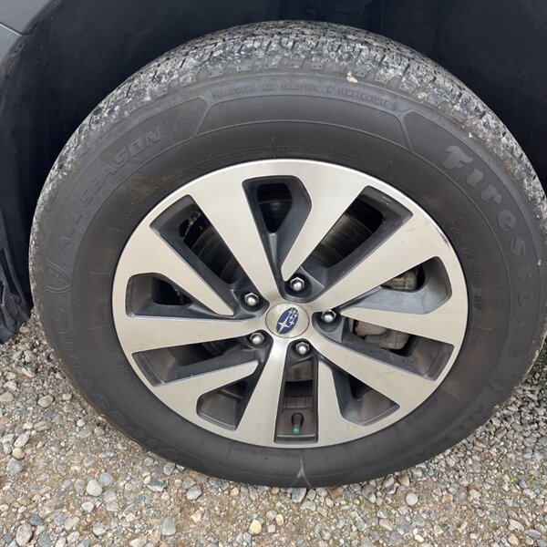 2022 Subaru Outback Premium   - Photo 13 - Sherman Oaks, CA 91423