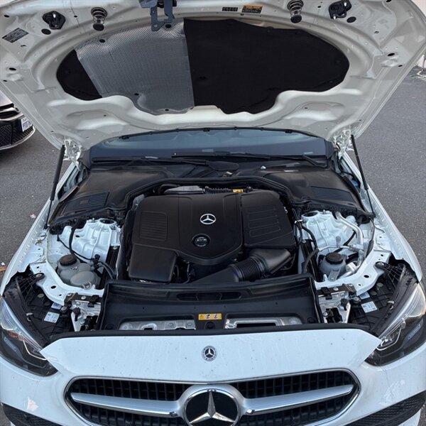 2024 Mercedes-Benz C 300   - Photo 15 - Sherman Oaks, CA 91423