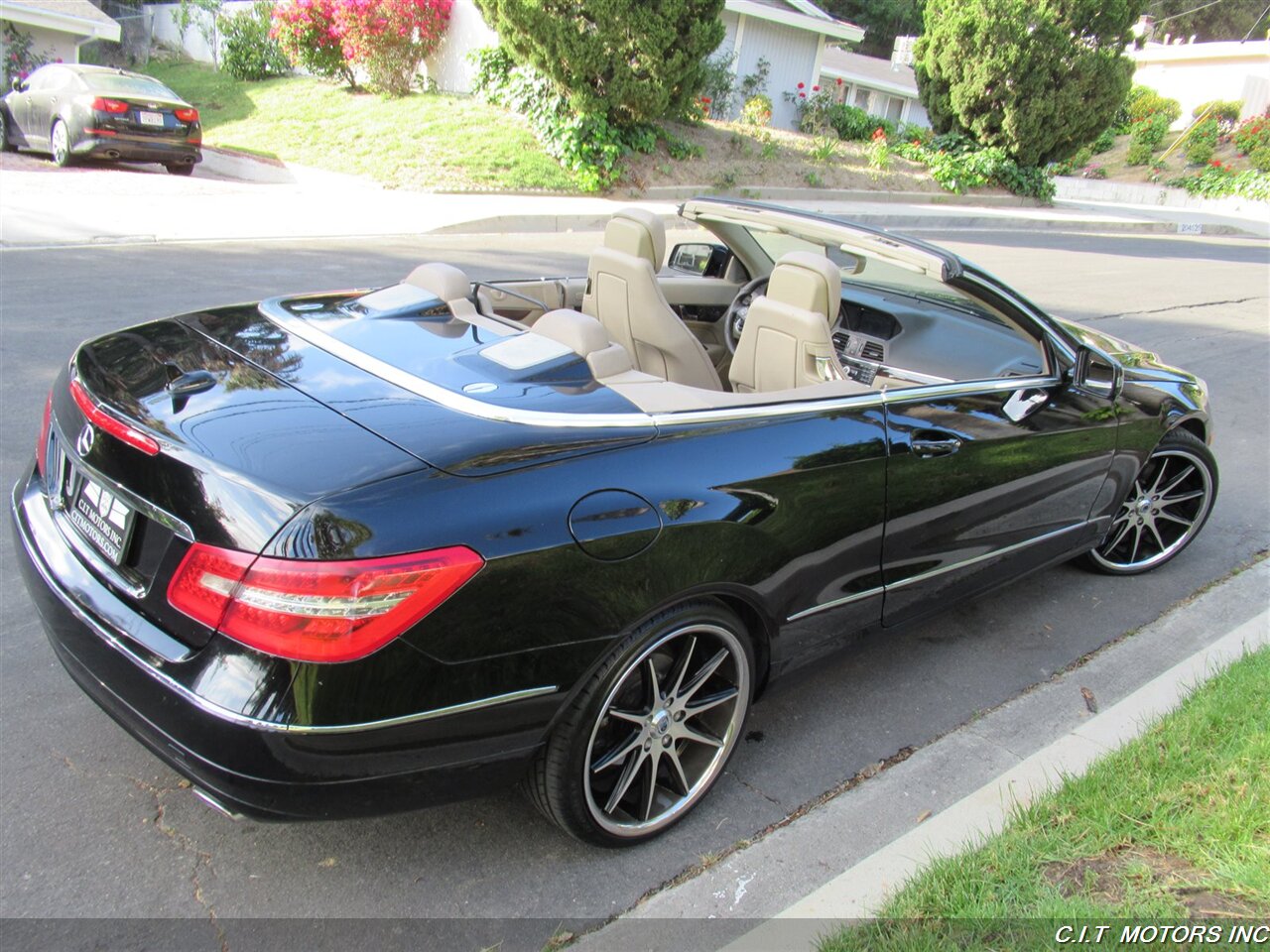 2011 Mercedes-Benz E 350   - Photo 58 - Sherman Oaks, CA 91423