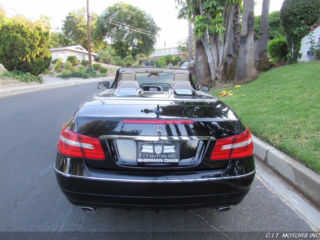 2011 Mercedes-Benz E 350   - Photo 8 - Sherman Oaks, CA 91423