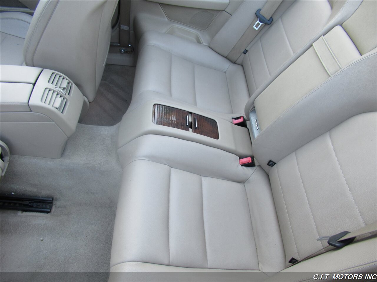 2011 Mercedes-Benz E 350   - Photo 26 - Sherman Oaks, CA 91423