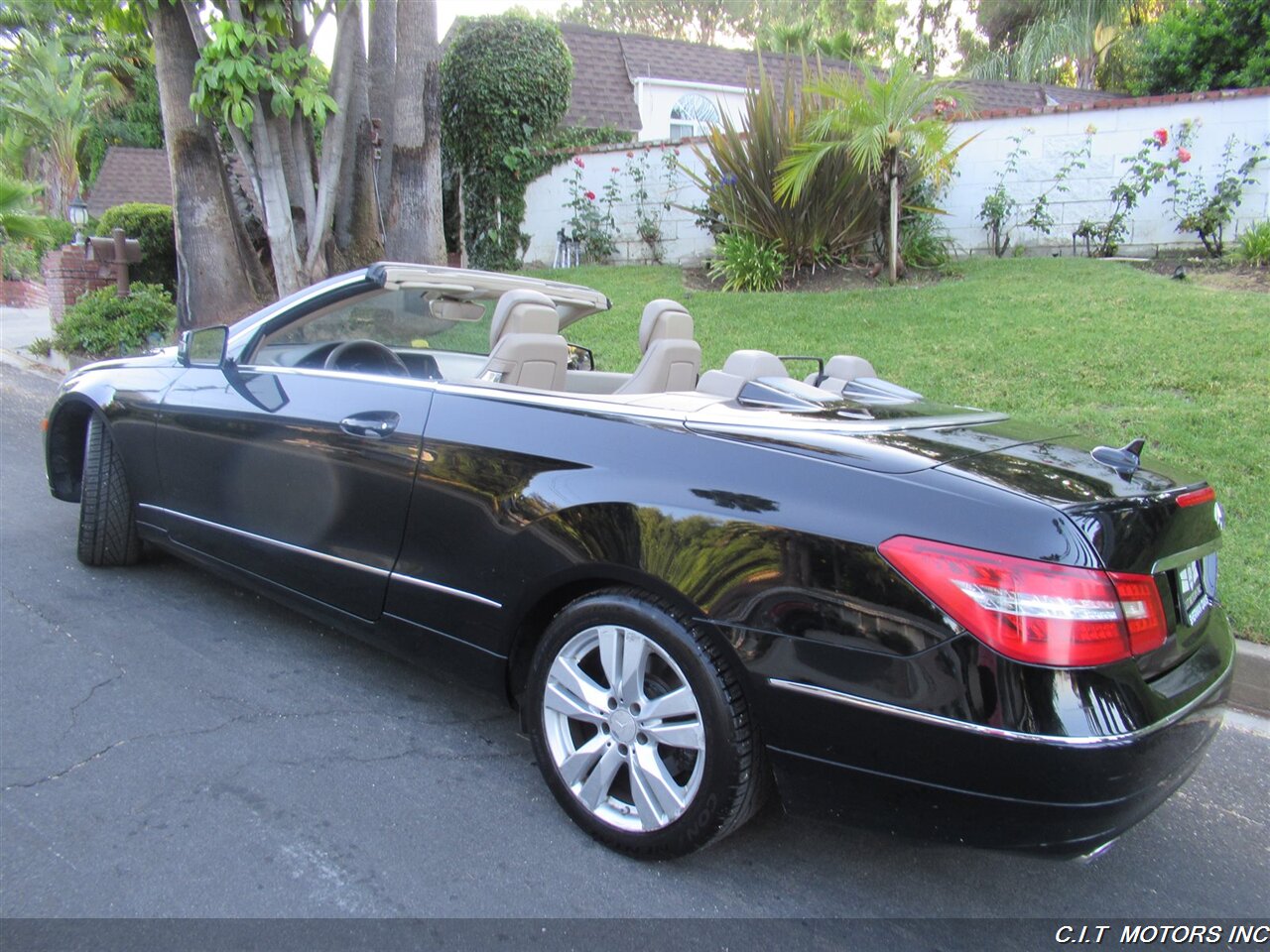 2011 Mercedes-Benz E 350   - Photo 9 - Sherman Oaks, CA 91423