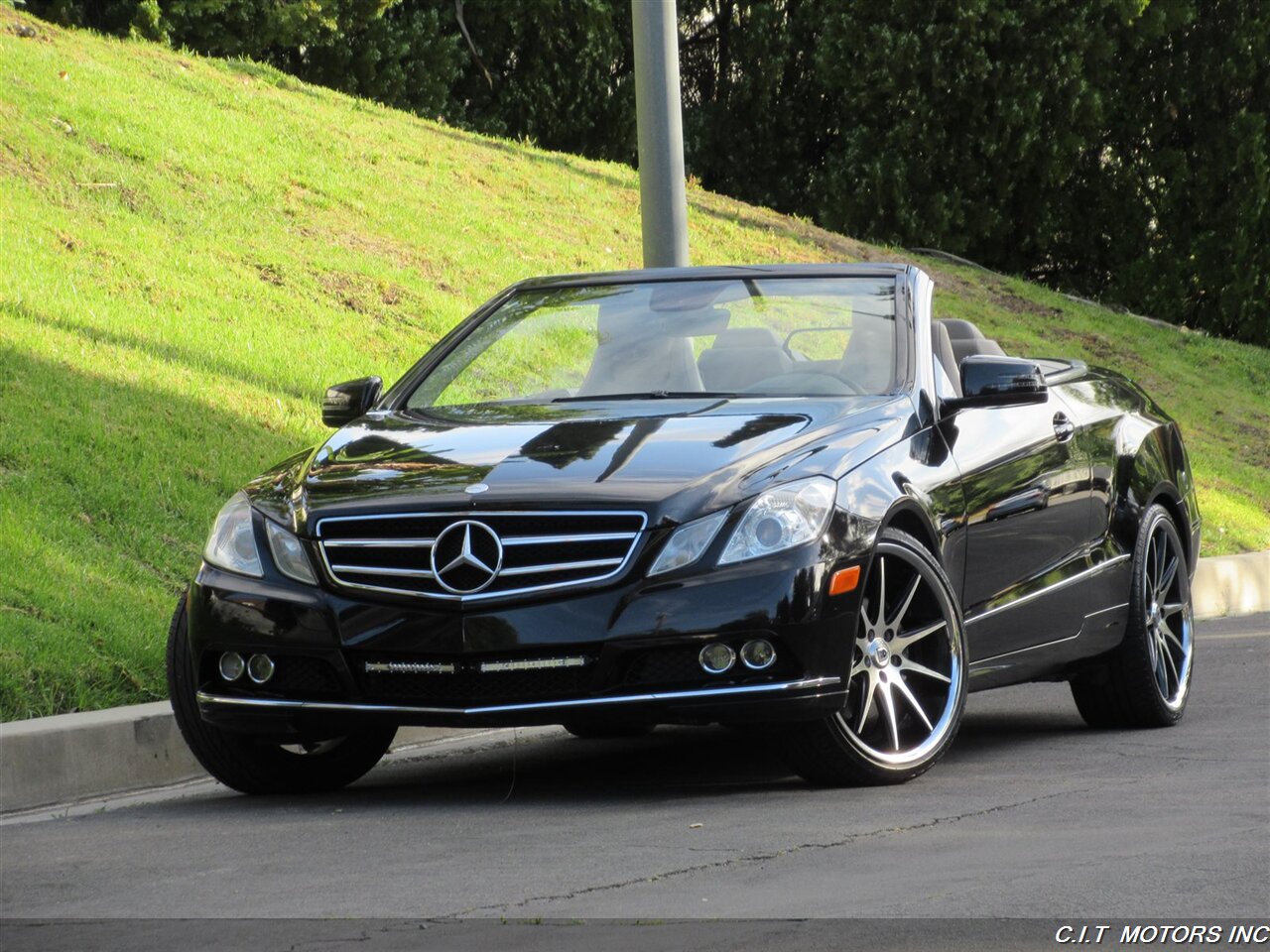 2011 Mercedes-Benz E 350   - Photo 54 - Sherman Oaks, CA 91423