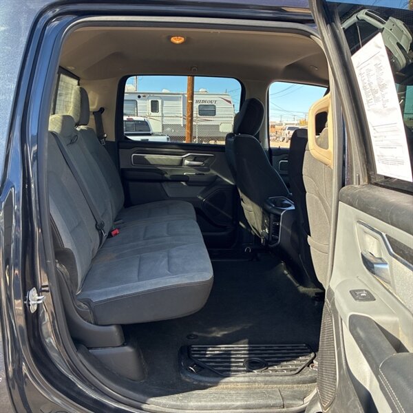 2019 RAM 1500 Big Horn   - Photo 18 - Sherman Oaks, CA 91423