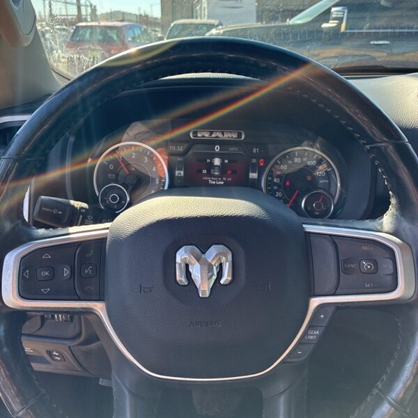 2019 RAM 1500 Big Horn   - Photo 21 - Sherman Oaks, CA 91423
