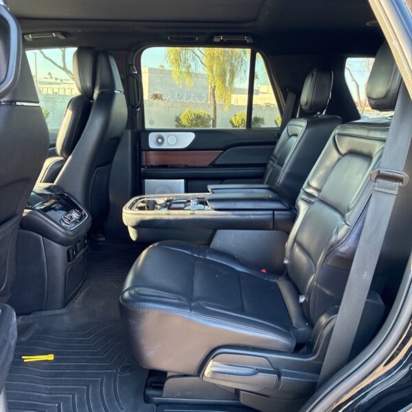 2019 Lincoln Navigator Reserve   - Photo 19 - Sherman Oaks, CA 91423
