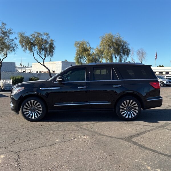 2019 Lincoln Navigator Reserve   - Photo 10 - Sherman Oaks, CA 91423