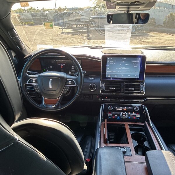 2019 Lincoln Navigator Reserve   - Photo 24 - Sherman Oaks, CA 91423
