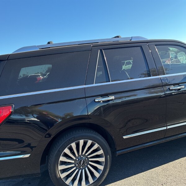 2019 Lincoln Navigator Reserve   - Photo 9 - Sherman Oaks, CA 91423