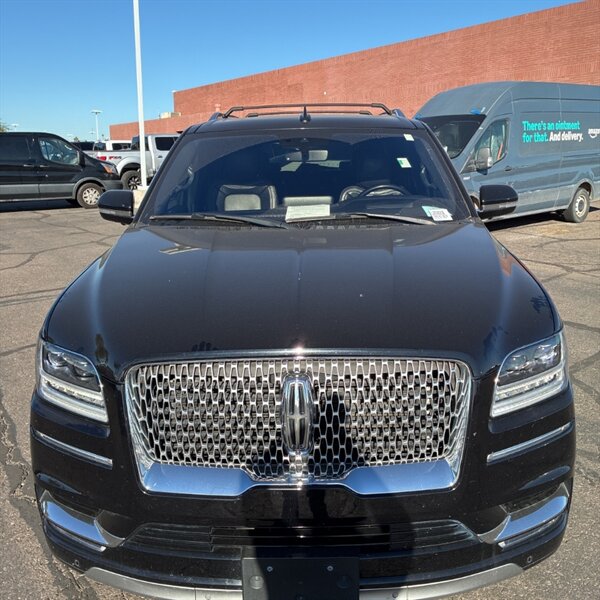 2019 Lincoln Navigator Reserve   - Photo 8 - Sherman Oaks, CA 91423