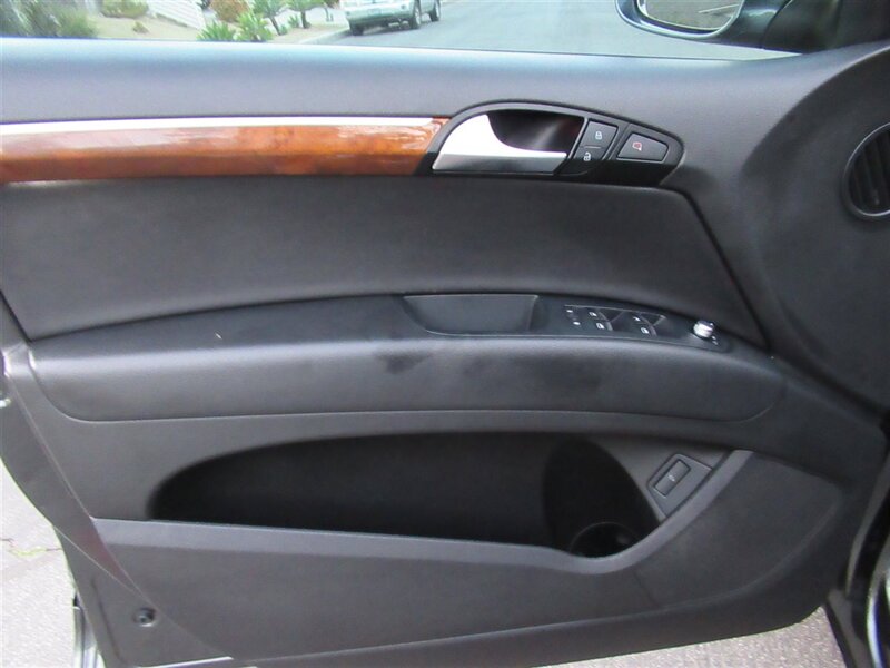 2015 Audi Q7 3.0T quattro Premium   - Photo 16 - Sherman Oaks, CA 91423