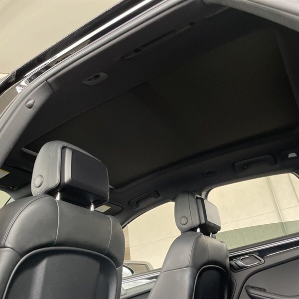 2018 Porsche Macan   - Photo 19 - Sherman Oaks, CA 91423