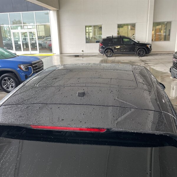 2018 Porsche Macan   - Photo 6 - Sherman Oaks, CA 91423