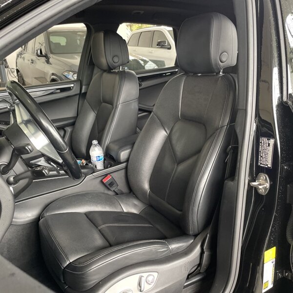 2018 Porsche Macan   - Photo 15 - Sherman Oaks, CA 91423