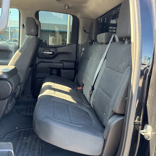 2019 Chevrolet Silverado 1500 LT   - Photo 17 - Sherman Oaks, CA 91423