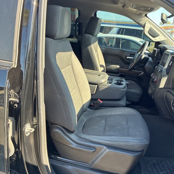 2019 Chevrolet Silverado 1500 LT   - Photo 16 - Sherman Oaks, CA 91423