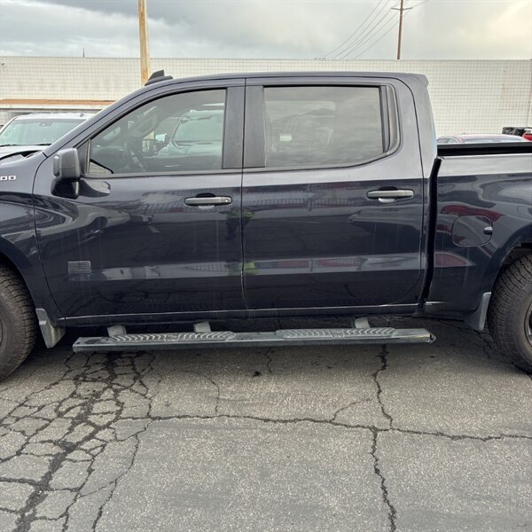 2022 Chevrolet Silverado 1500 Custom   - Photo 6 - Sherman Oaks, CA 91423